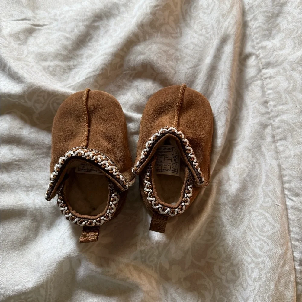 UGG babygirl Chestnut Brown Moccasin Slippers with Braided Trim